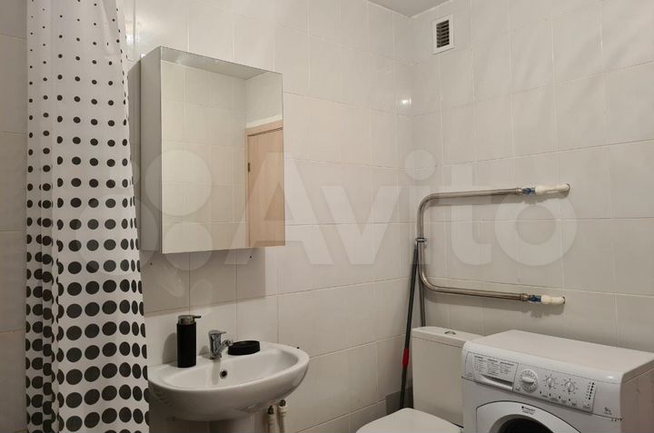 2-к. квартира, 60 м², 8/16 эт.