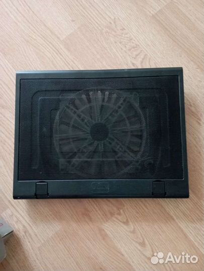 Подставка для охлаждения ноутбука