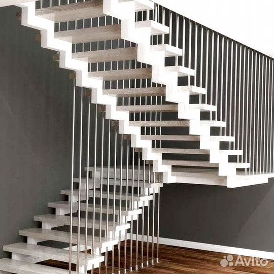 Перила деревянные с монтажем