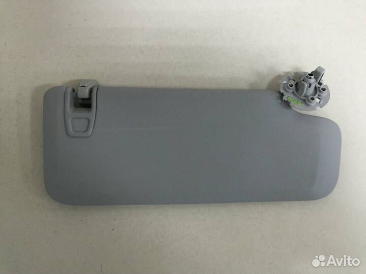 Козырек солнцезащитный внутри Chevrolet Cruze J300