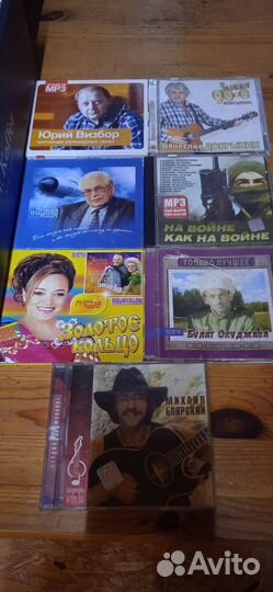 Компакт диски касеты