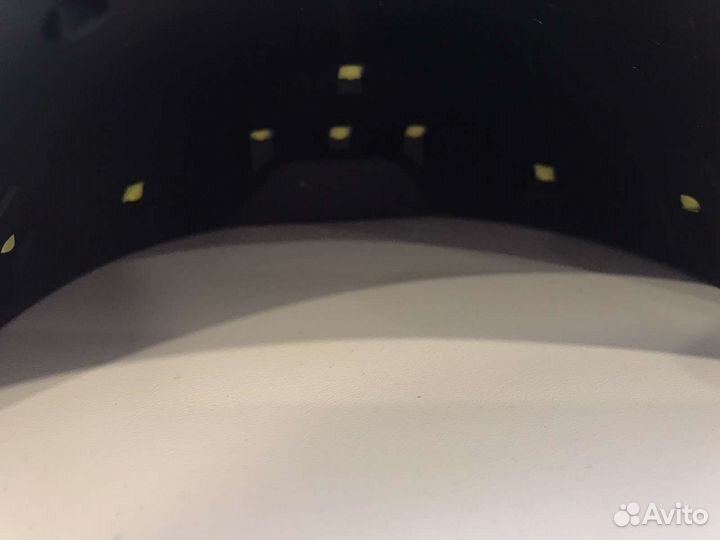 Ультра фиолетовая лампа для маникюра