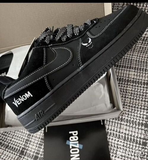 Кроссовки nike venom новые