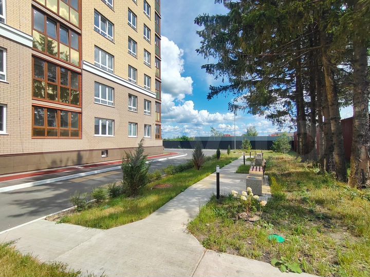 2-к. квартира, 68 м², 2/9 эт.