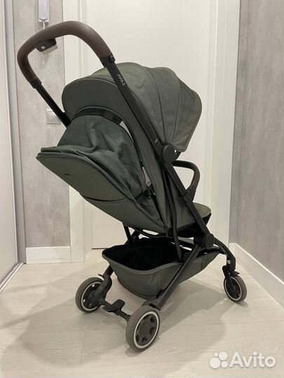 Коляска прогулочная Joolz AER цвет mighty green