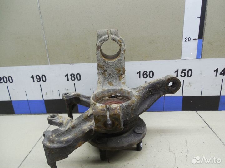 Кулак поворотный передний правый Focus I 1998-2004