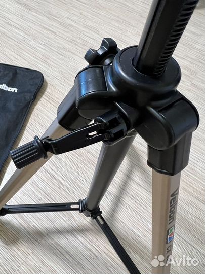 Штатив Velbon CX-440