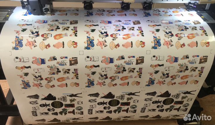 Стикеры, виниловые наклейки, печать на самоклейке