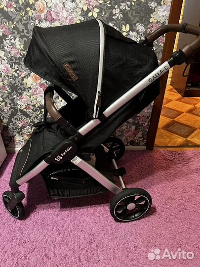 Прогулочная коляска