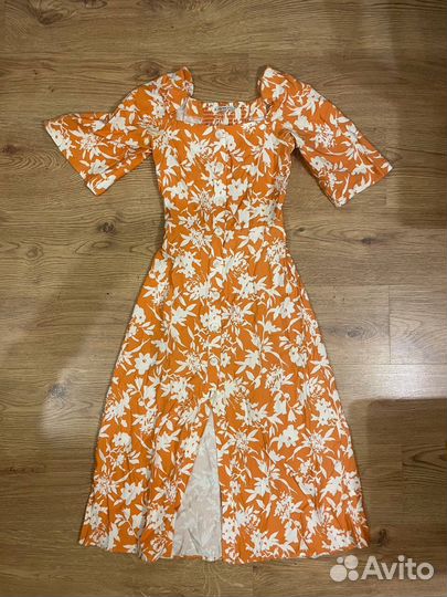 Платое макси оранжевое в цветочек zarina