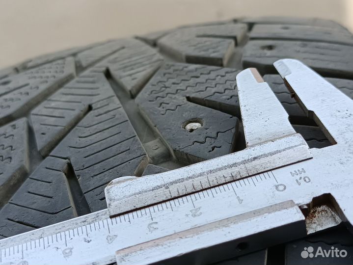 Gislaved NordFrost 100 215/55 R17