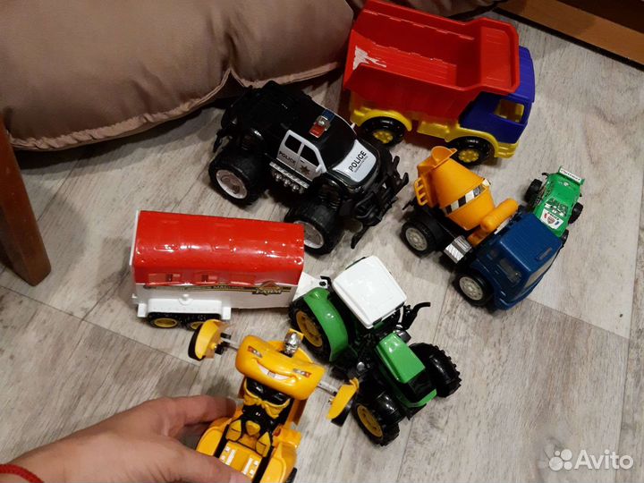 Игрушки для мальчика