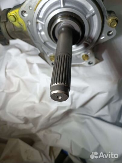 Раздаточная коробка Nissan MR20