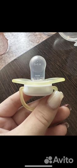 Соска пустышка avent 0-6