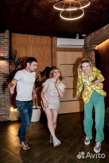 Ведущая, ведущий, тамада, дуэт ведущих