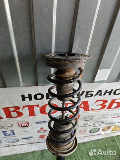 Стойка подвески задняя Audi A4 B5 ADP 1997