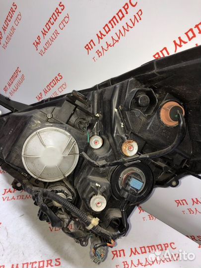 Фара галогеновая правая Nissan Teana J32 qr25de