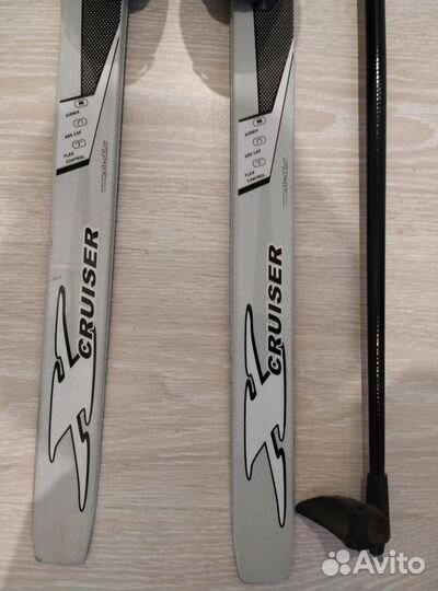 Лыжи детские б/у для физкультуры 33 р