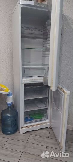 Холодильник бу