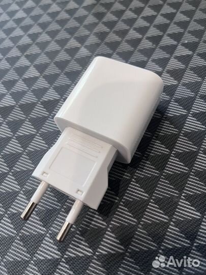 Блок питания Apple