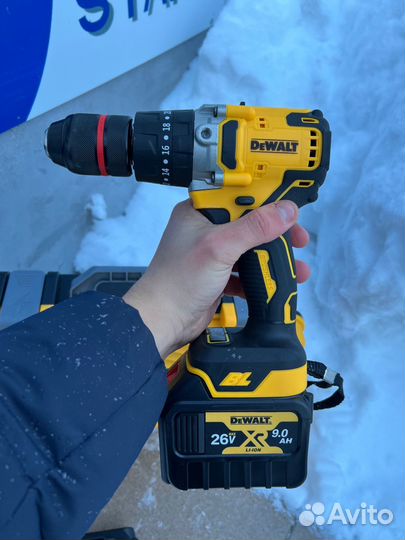 Шуруповерт для ледобура Dewalt