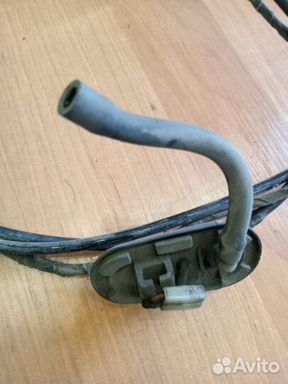 Шланг омывателя с подогревом Volkswagen Passat B5