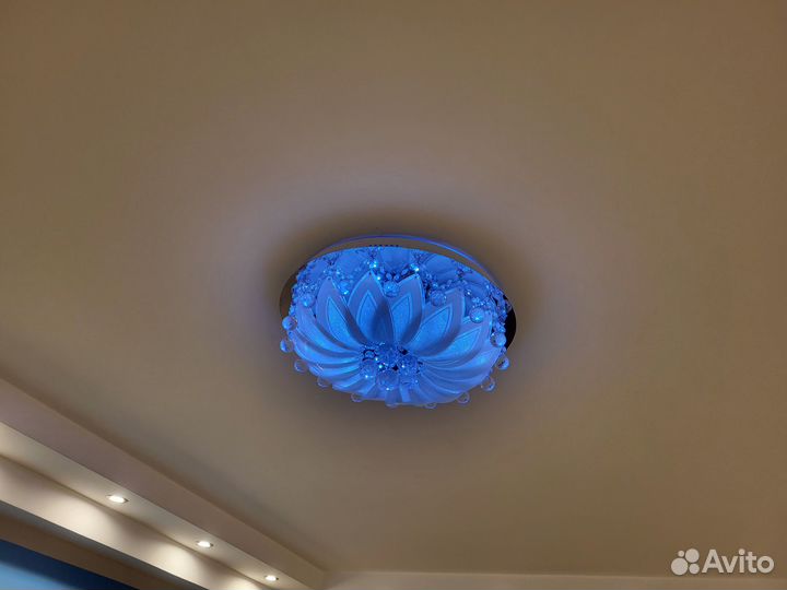 Люстра Буше с пультом