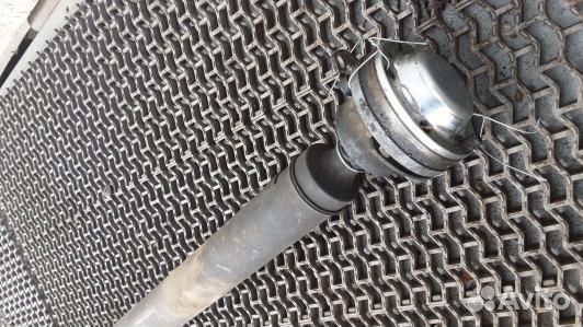 Карданный вал volvo XC90 1 (HKR16K301)