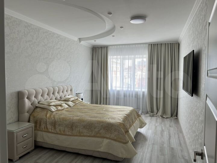 4-к. квартира, 145 м², 6/8 эт.