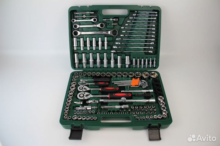 Набор инструмента 150 предметов в машину в кейсе