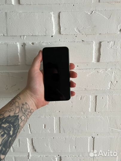 iPhone Xs, 64 ГБ