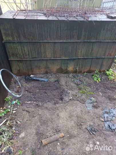 Емкость для ямы