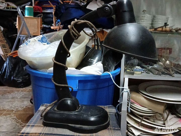 Советская бериевская лампа эбенитовая