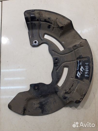 Кожух тормозного диска (передний, правый)