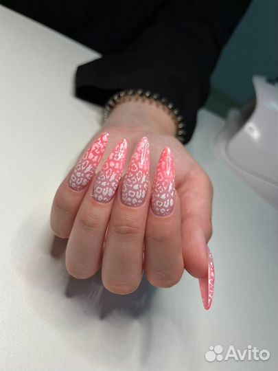 Мастер маникюра