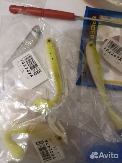 Твистеры, крючки и тд. Цена за все