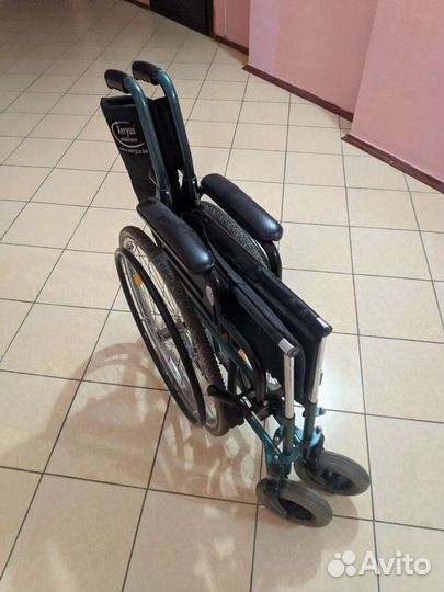 Коляска инвалидная