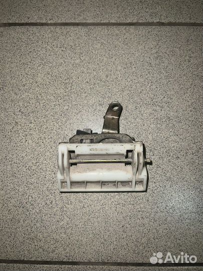 Ручка крышки багажника наружняя Паджеро 4