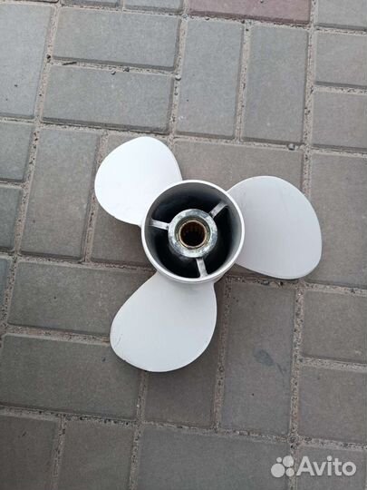 Винт для лодочного мотора yamaha F100