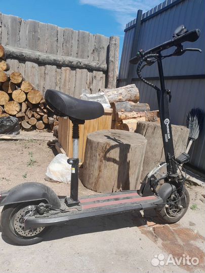 Самокат взрослый электрический бу