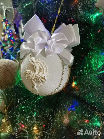 Ёлочные игрушки