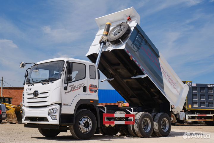 FAW CA3250P66K24T1E5, 2023