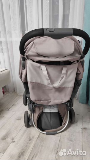 Коляска прогулочная Chikko