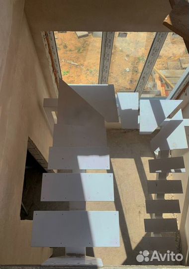 Металлокаркас для лестницы 