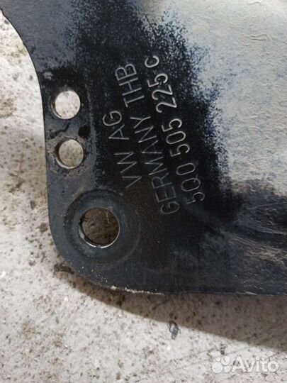 Рычаг задний левый 5Q0505225C VW Golf 7