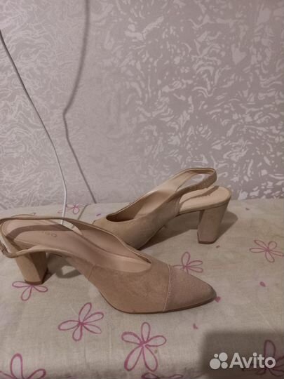 Босоножки Mango