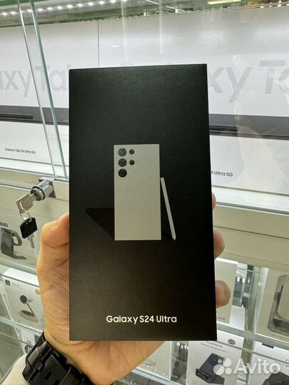 Samsung Galaxy S24 Ultra, 12/512 ГБ