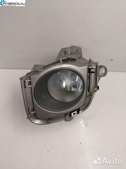 Фара противотуманная левая Toyota Prius 3 ZVW30