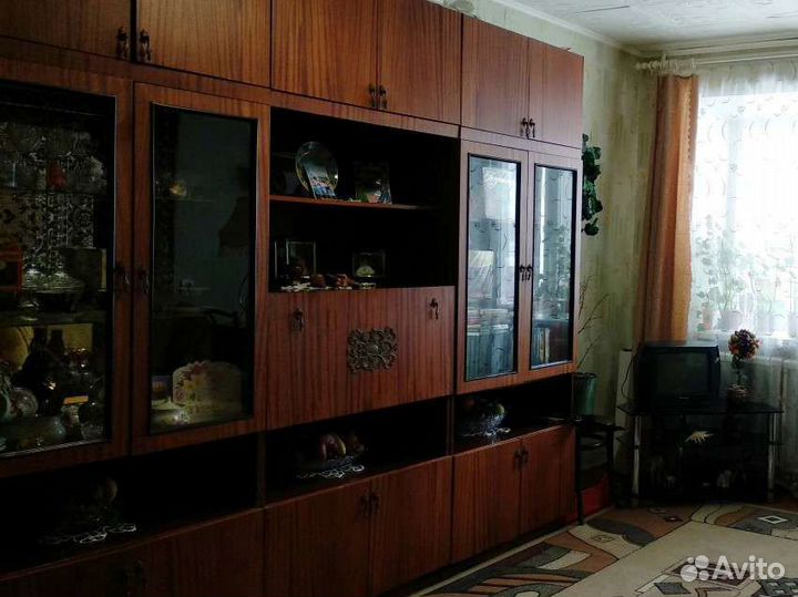 Стенка в гостиную