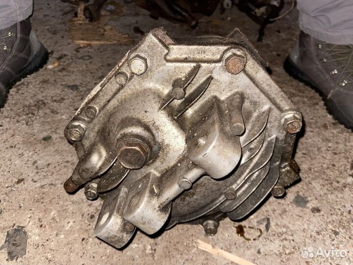 Редуктор KIA sorento 3.5 бензин 2006 г.в